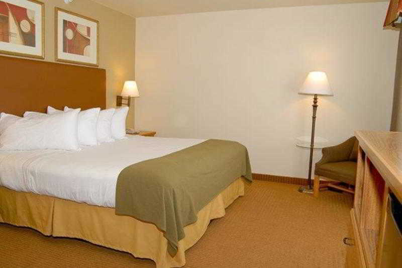 Best Western Wapakoneta Inn Pokoj fotografie